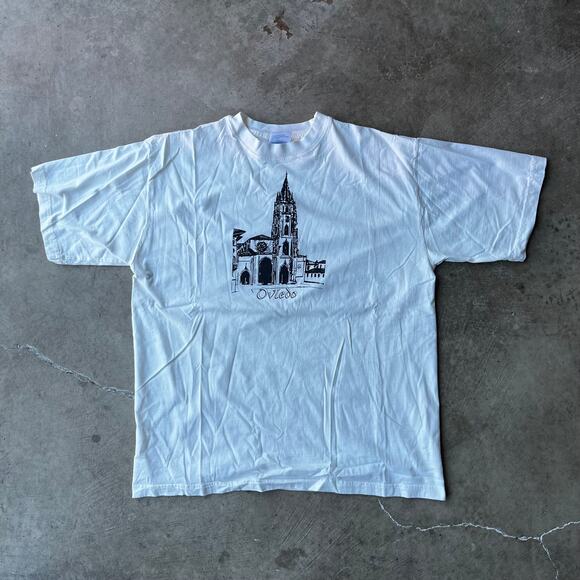 Vintage Oviedo Cathedral Spain T-Shirt Architectural Tourist 90s ART MENS XL - Picture 1 of 5